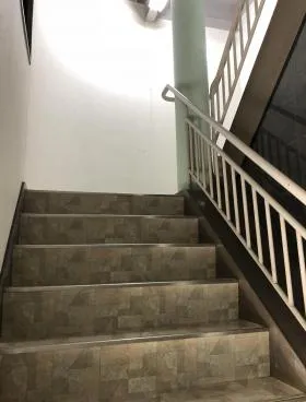 朝日ビルの外観
