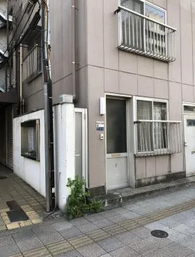 緑2丁目ビルの外観