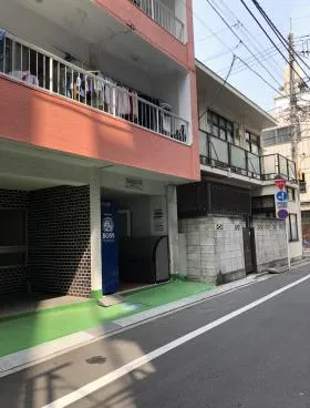 スズキビルの外観