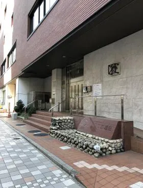 NTT茅場兜ビルの外観
