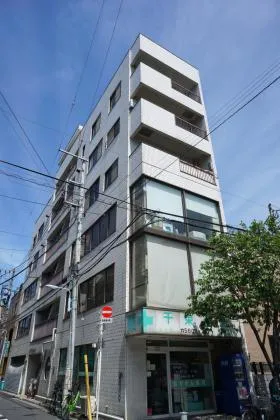 オザキマンションの外観