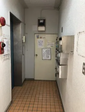 オザキマンションの外観
