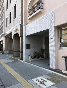ハイネス菊屋橋の外観