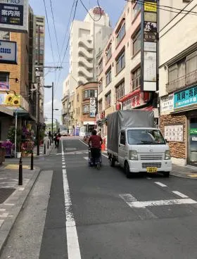 信水ビルの外観