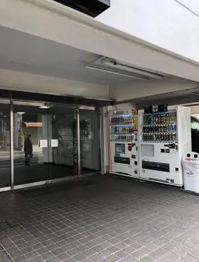 全豆ビルの外観