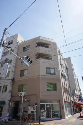 杉山ビルの外観