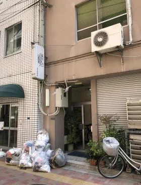 杉山ビルの外観