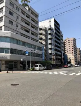 杉山ビルの外観
