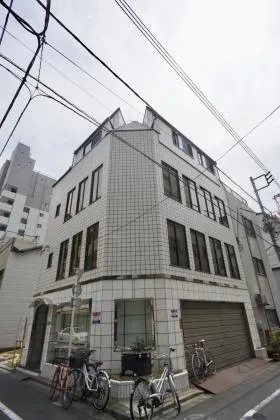 GOGIビルの外観