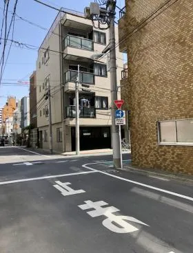 YMK新御徒町の外観