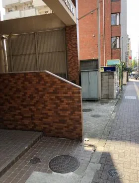 ハイム島崎ビルの外観