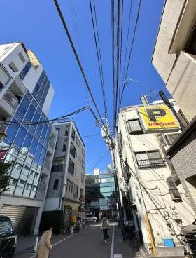 GRARIAビルの外観