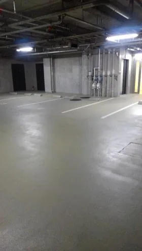 外苑オフィスビルの外観