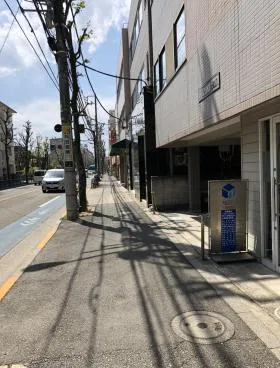 鈴木ビルの外観