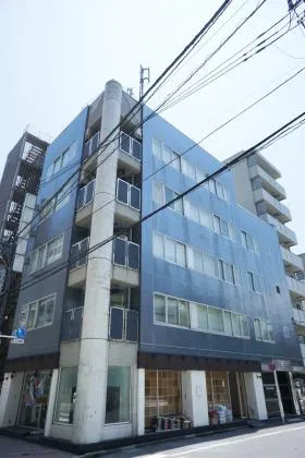 JS月島ビルの外観