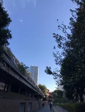 スカイプラザ赤坂の外観