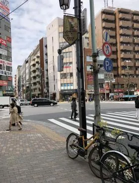 サン栄ビルの外観