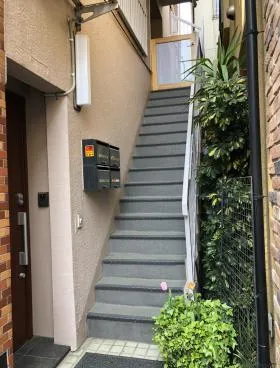 三枝ビルの外観