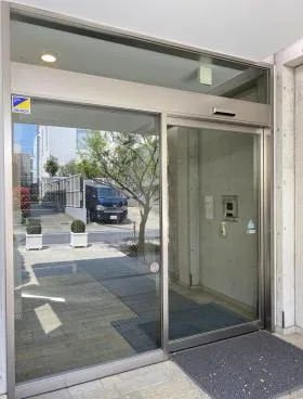 南青山コトリビルの外観