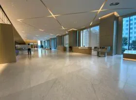 TOKYO TORCH 常盤橋タワーの外観