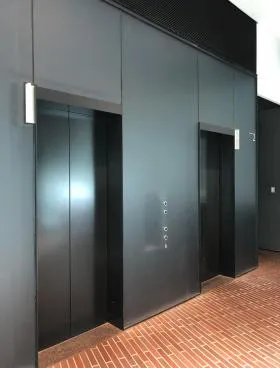 レンタルオフィス六本木(AXALL ROPPONGI)ビルの外観