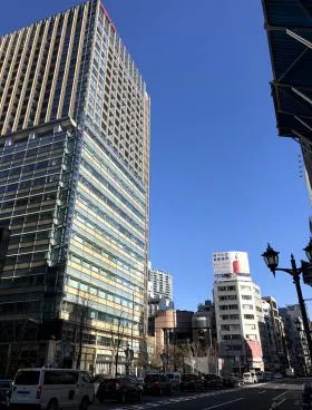 レンタルオフィス六本木(AXALL ROPPONGI)ビルの外観