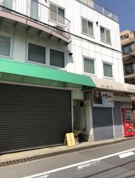 広瀬ビルの外観