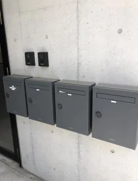 REB原宿ビルの外観
