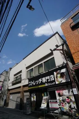 瀬谷ビルの外観