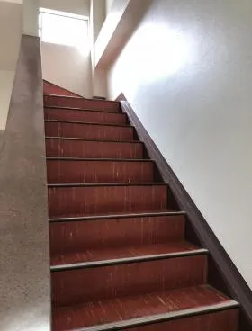 和栗ビルの外観