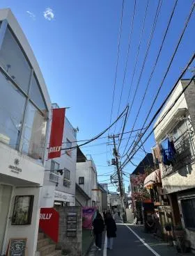 ES神宮前ビルの外観