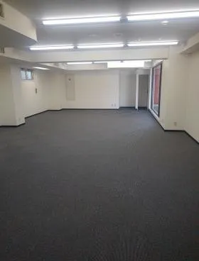 新橋フォディアビルの外観