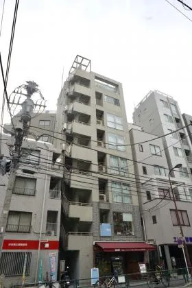 ROZISビルの外観