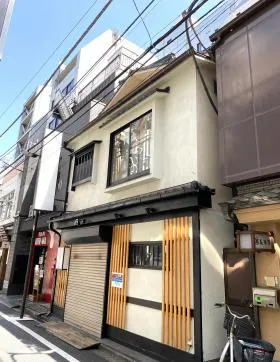 鍛治町1丁目店舗の外観