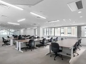 Regus(リージャス)銀座三丁目ビジネスセンターの外観