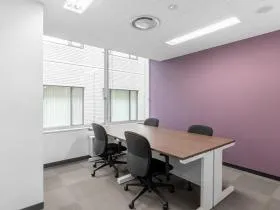 Regus(リージャス)丸の内新国際ビルビジネスセンターの外観