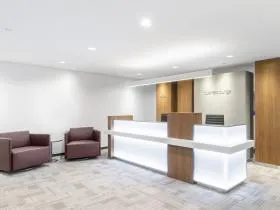 Regus(リージャス)丸の内新国際ビルビジネスセンターの外観