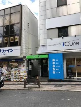 柊ビルの外観
