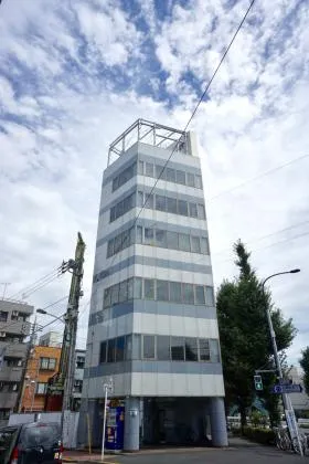 SEVENビルの外観