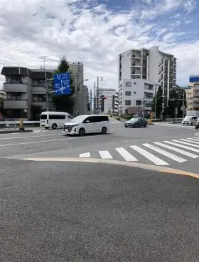 SEVENビルの外観