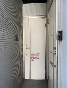 メリンレジデンスビルの外観
