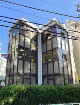 南平台ツインビルの外観