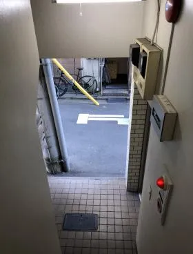 天野ビルの外観