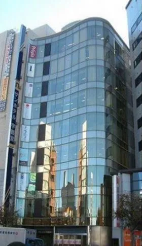 宇都宮大塚ビルの外観