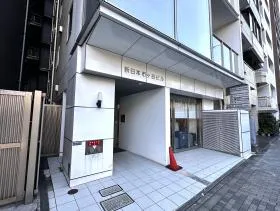 新日本市ヶ谷ビルの外観