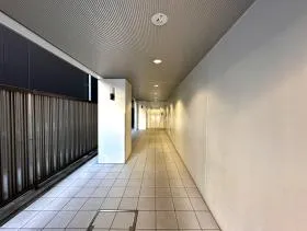 新日本市ヶ谷ビルの外観