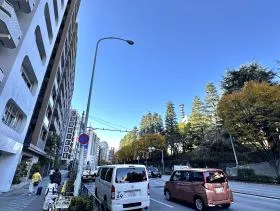新日本市ヶ谷ビルの外観