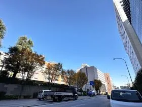 新日本市ヶ谷ビルの外観