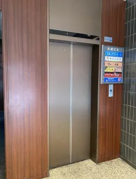 大成ビルの外観