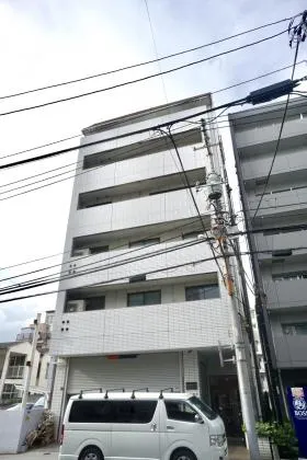白石ビルの外観